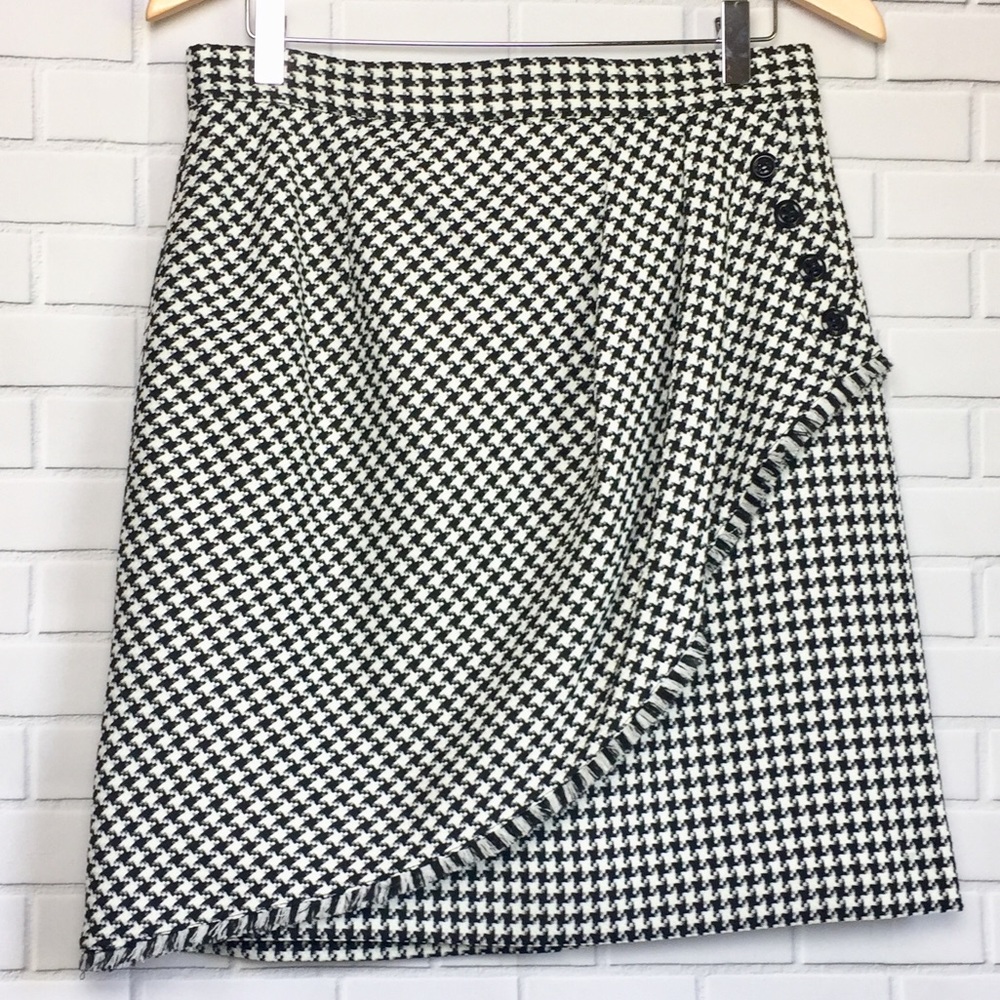 Tahari Women’s Skirt size 8 Petite